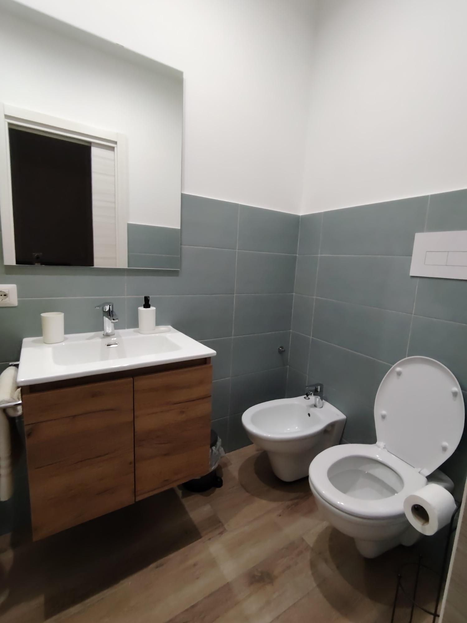 Quagliariello 1, bagno privato